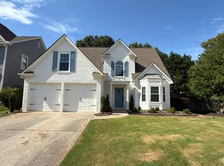 4015 Crabapple Lake Ct, Roswell, GA 30076