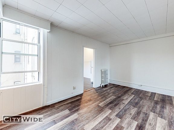 3rd image of 31-14 Steinway St #3F