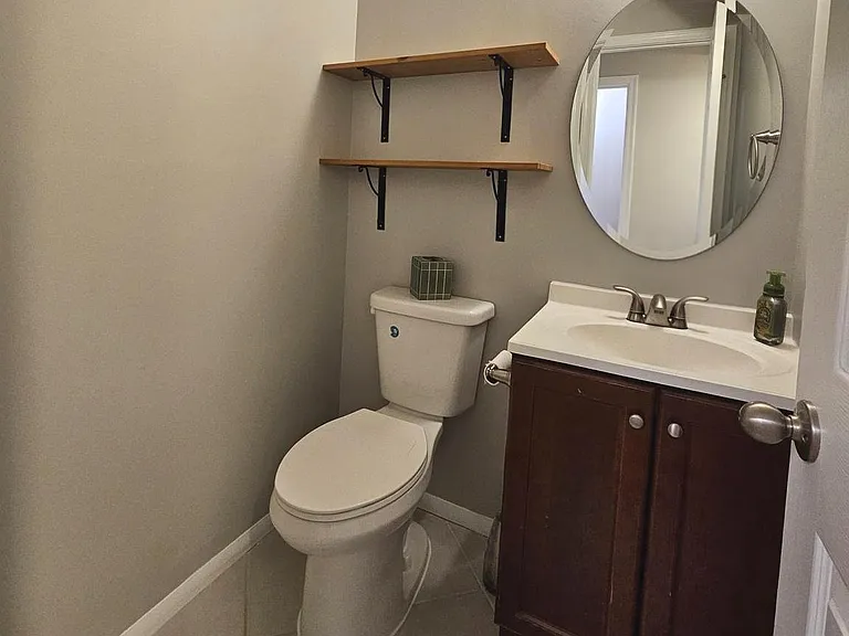 6430 Shannon Station Ct — Photo 15