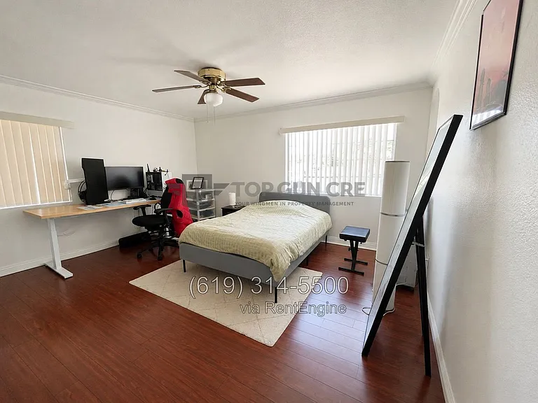 2430 Bartel St — Photo 9