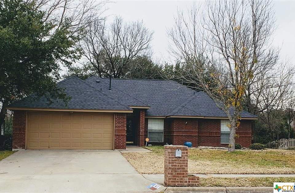 1st image of 417 Gina Dr