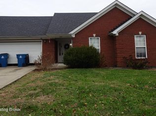 244 Clover Cove Dr, Shepherdsville, KY 40165