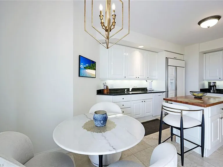 6597 Nicholas Blvd #705 — Photo 15