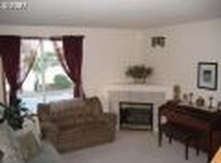 5190 D St, Washougal, WA 98671