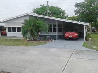 201 Sweet Cir, Winter Haven, FL 33884