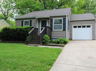 5406 Cedar St, Roeland Park, KS 66205