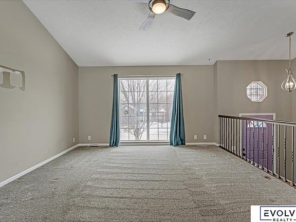 4th image of 6116 S 191st St