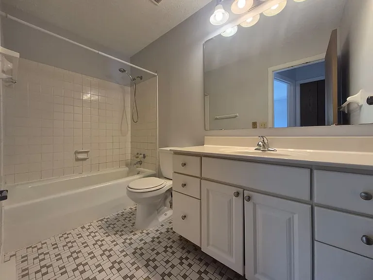 8340 E Main St — Photo 9