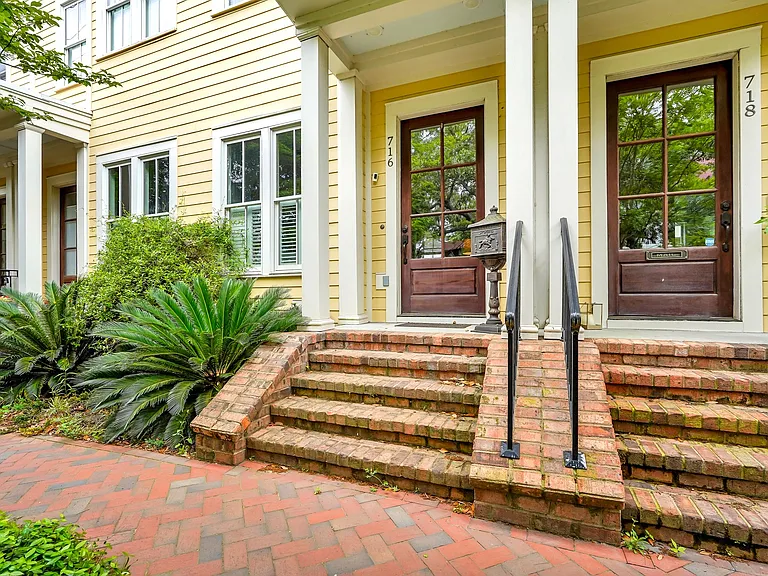 716 Tattnall St — Photo 34