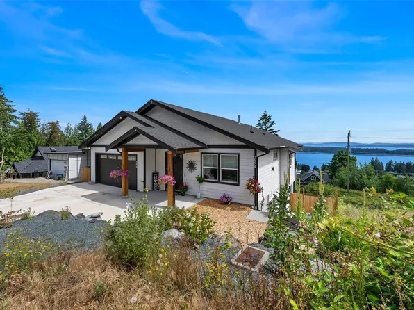 399 Thetis Dr, Ladysmith, BC V9G 0A8