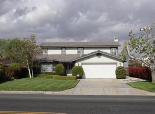 13405 Driftwood Dr, Victorville, CA 92395
