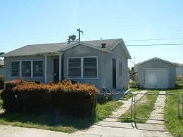 1st image of 3333 Gillette St