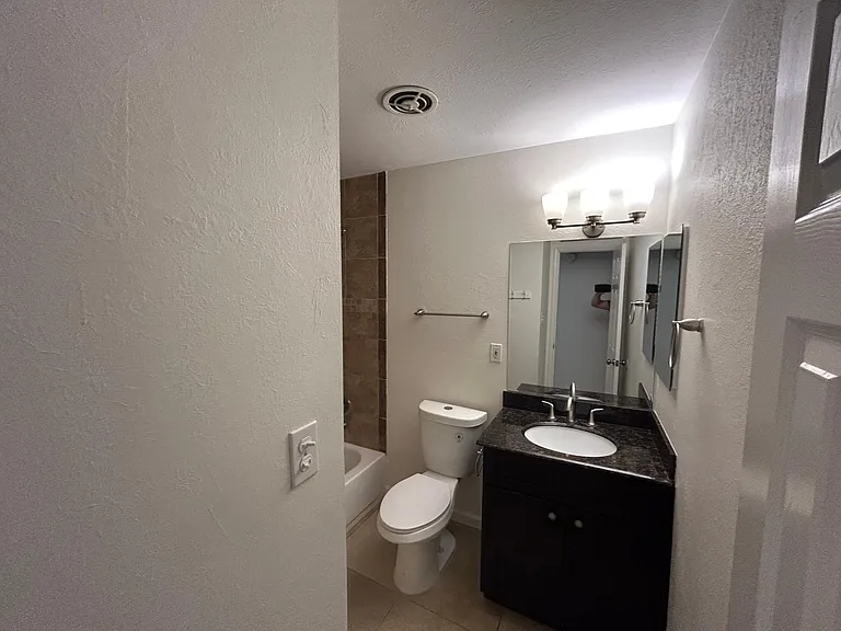 7307 E Lewis Ave — Photo 18