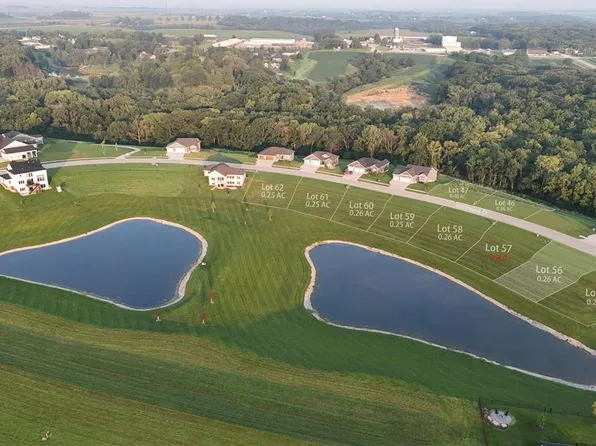 204 Westwood Cir Lot 56, Kalona, IA 52247