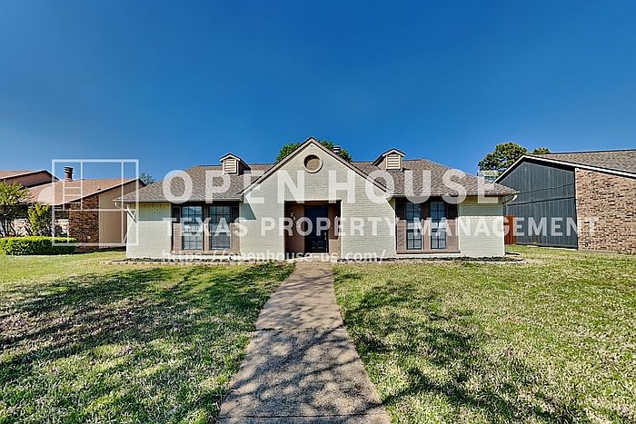 1st image of 2804 Edinburg Ln