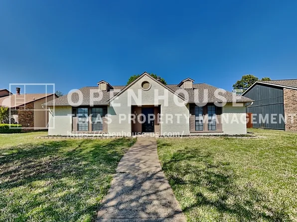 2804 Edinburg Ln, Flower Mound, TX 75028