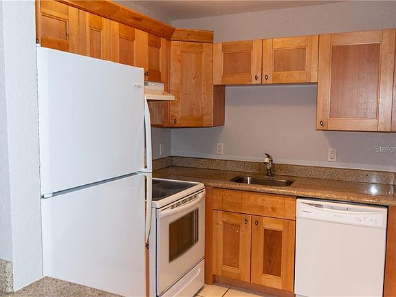 4th image of 3914 W Neptune St APT 8
