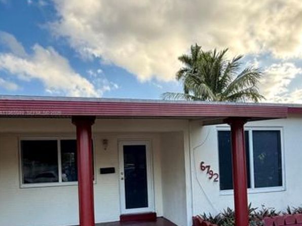 6792 Miramar Pkwy #1