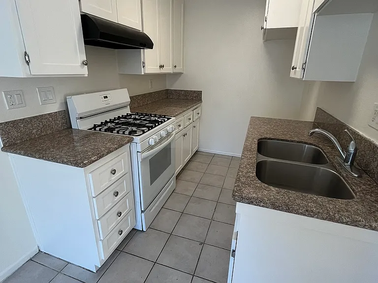 15824 Sherman Way #1 — Photo 1