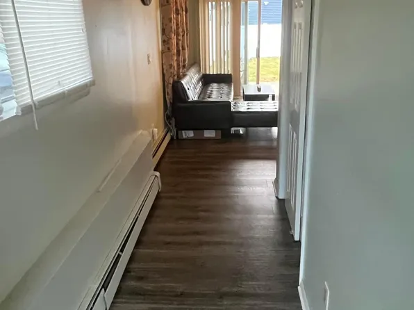 (undisclosed Address), East Northport, NY 11731