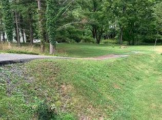 405 Fincastle Tpke, Tazewell, VA 24651