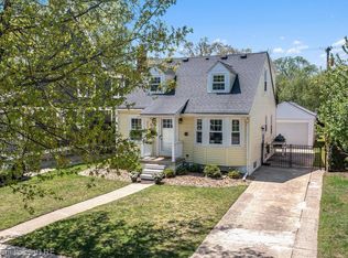 633 N Gainsborough Ave, Royal Oak, MI