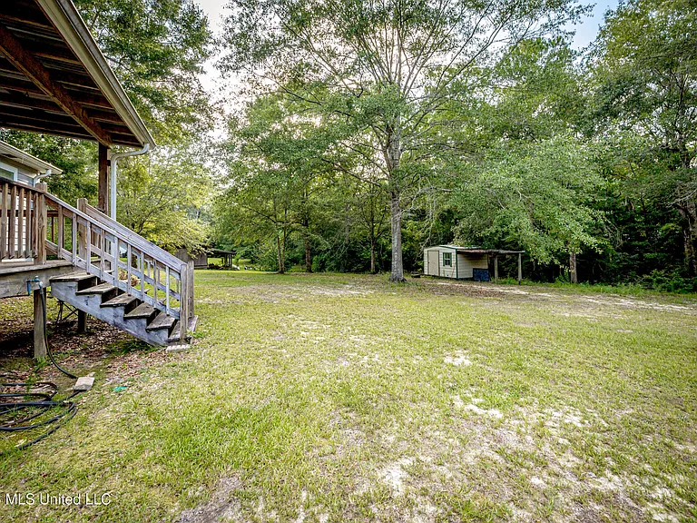 20608 Scarborough Rd — Photo 59