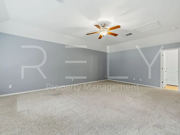 227 Choke Canyon Ln — Photo 34