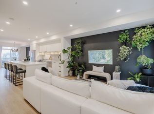 33929 Barker Ct #10, Mission, BC V2V 0K2