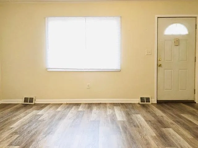 1318 Montain Rd — Photo 3