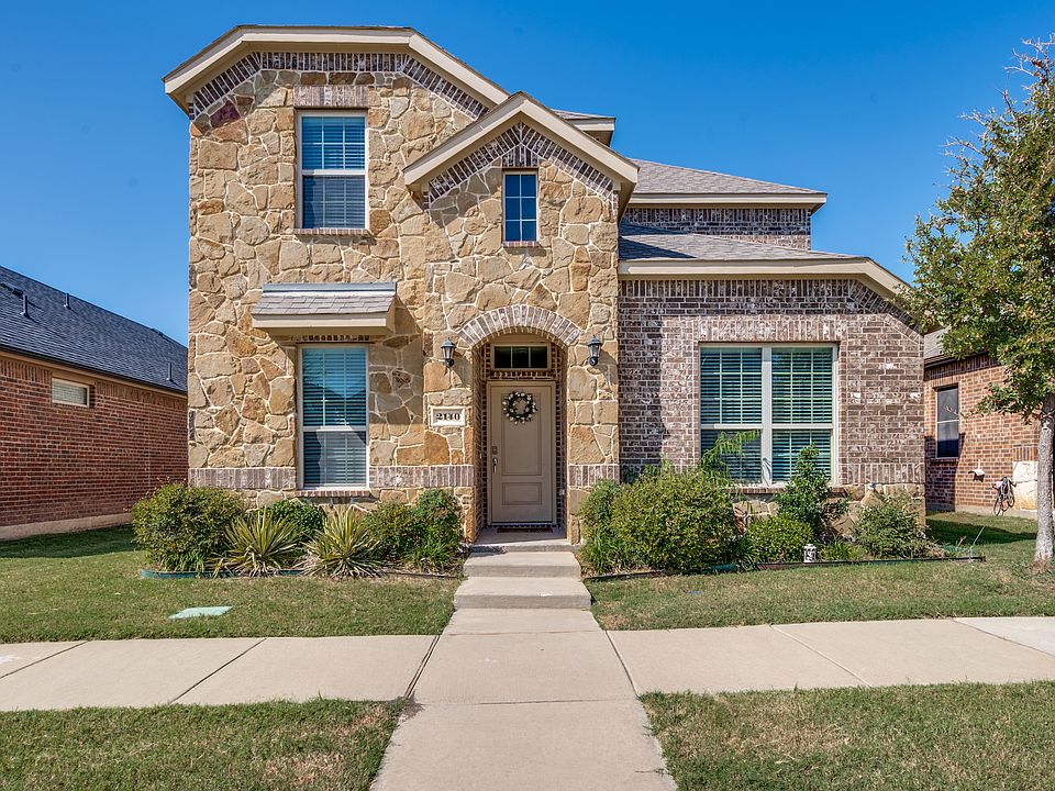 1st image of 2140 Miramar Dr