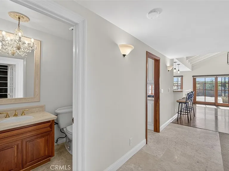 32201 Sea Island Dr — Photo 23