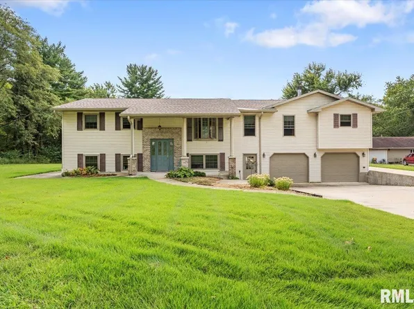 5324 River View Rd, Riverton, IL 62561