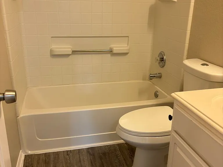 11405 Gloriosa Dr — Photo 16