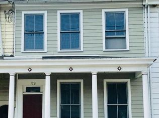 126 E Broad St, Burlington, NJ 08016