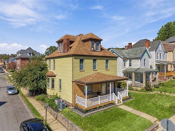 2nd image of 203 Cleveland Ave