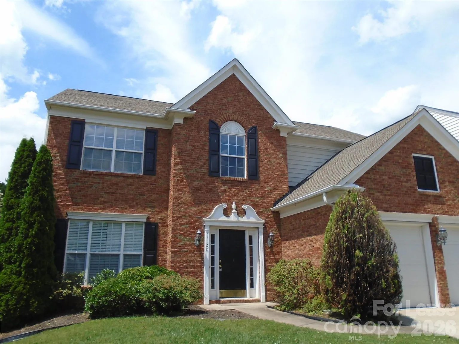 4 bed, 2.5 bath, 2442 sqft, $2,950 — Photo 1