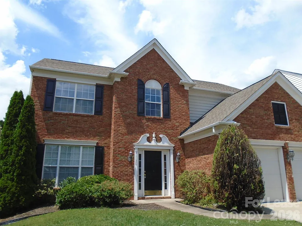 11120 Maplehurst Dr