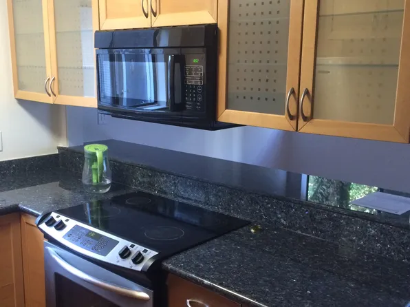 1622 Oxford St APT 5W, Berkeley, CA 94709