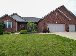 5491 Spring Blossom Dr, Lebanon, OH 45036