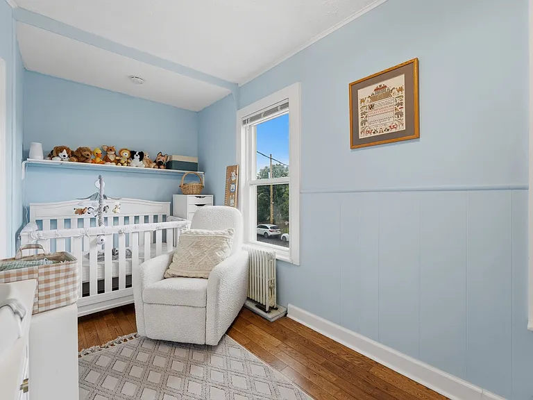 7 Fairview Ave — Photo 23
