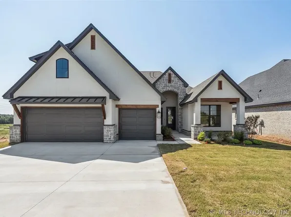 2722 E 134th Cir, Bixby, OK