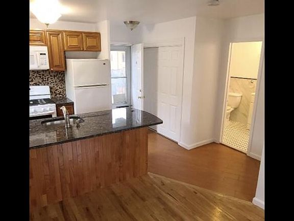 2nd image of 118 Donley Ave APT F