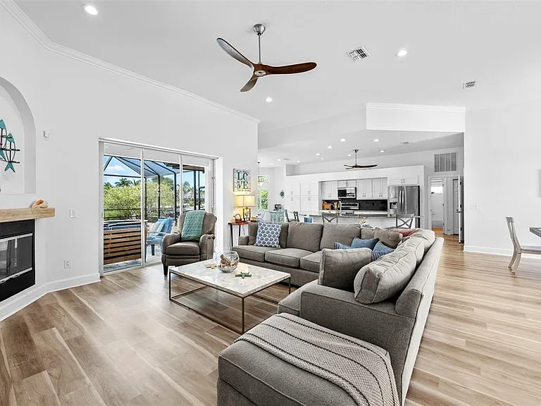 949 Allegro Ln — Photo 61