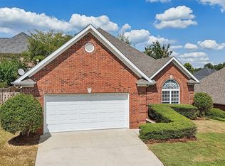 6391 Misty Ridge Dr, Birmingham, AL 35235