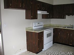 4th image of 198 SW Dunn Way