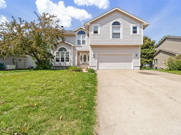 934 NW Maple St, Ankeny, IA 50023