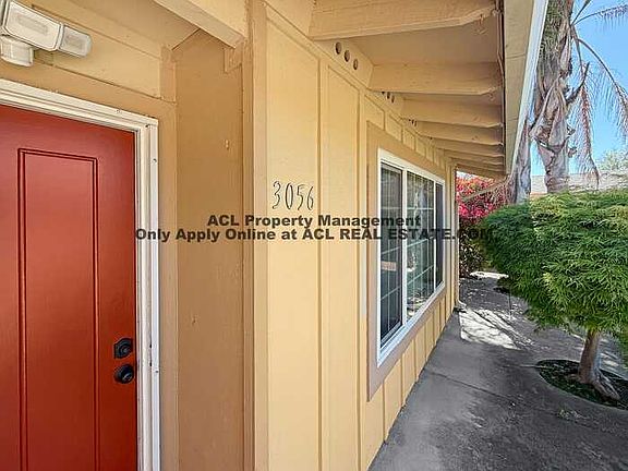 3rd image of 3056 Stonehenge Rd