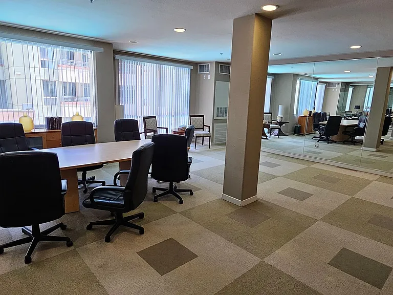 1501 Front St #202 — Photo 34