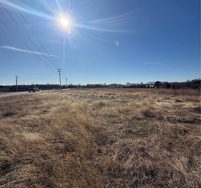 2nd image of Airport Road Hwy #33